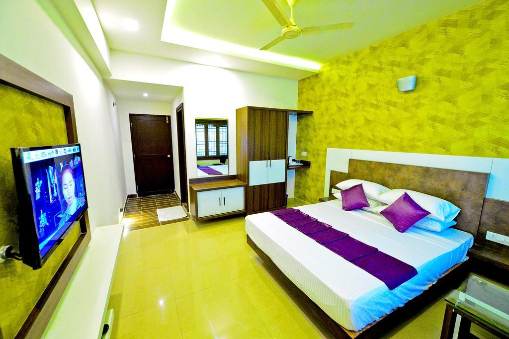 Qik Stay @ S.K. Continental Maisur Dış mekan fotoğraf