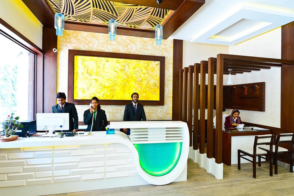 Qik Stay @ S.K. Continental Maisur Dış mekan fotoğraf