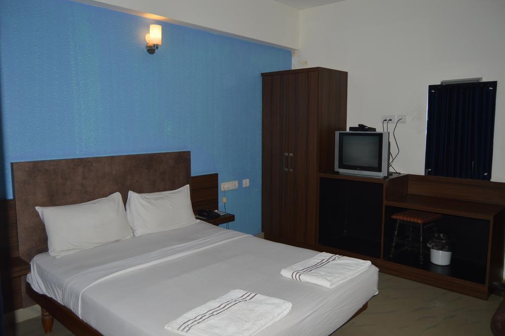 Qik Stay @ S.K. Continental Maisur Dış mekan fotoğraf