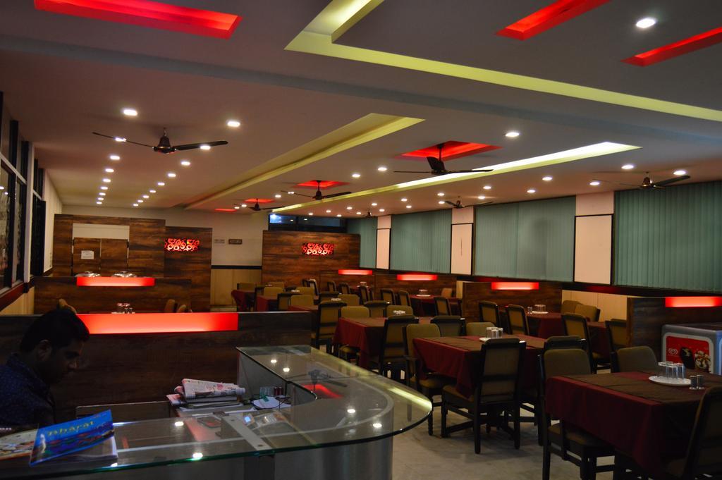Qik Stay @ S.K. Continental Maisur Dış mekan fotoğraf