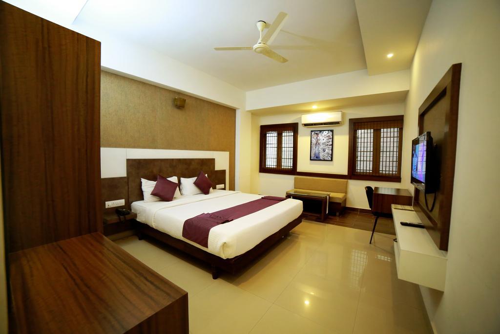 Qik Stay @ S.K. Continental Maisur Dış mekan fotoğraf