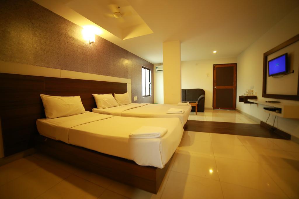 Qik Stay @ S.K. Continental Maisur Dış mekan fotoğraf