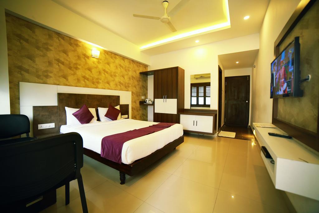 Qik Stay @ S.K. Continental Maisur Dış mekan fotoğraf