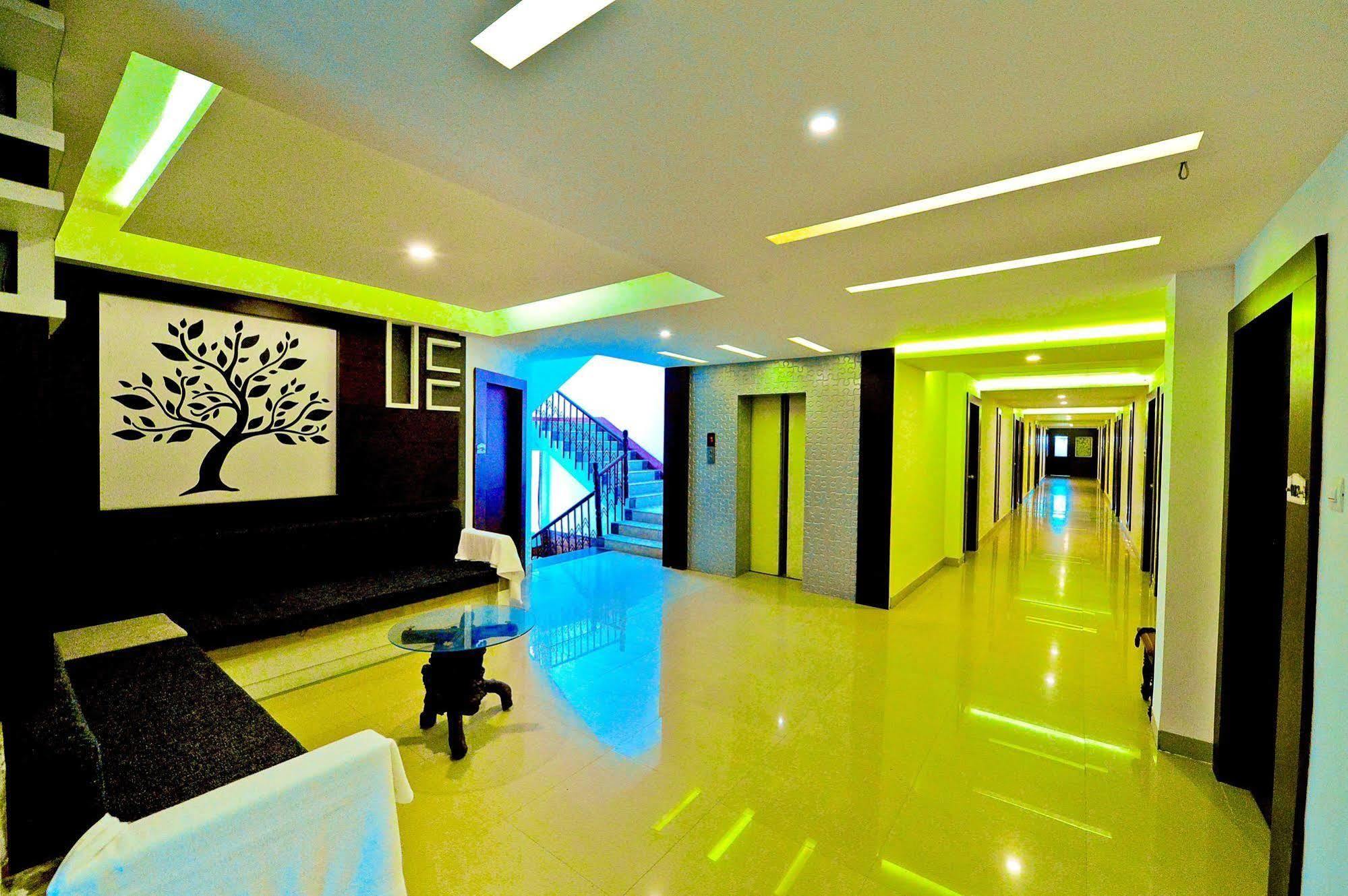 Qik Stay @ S.K. Continental Maisur Dış mekan fotoğraf